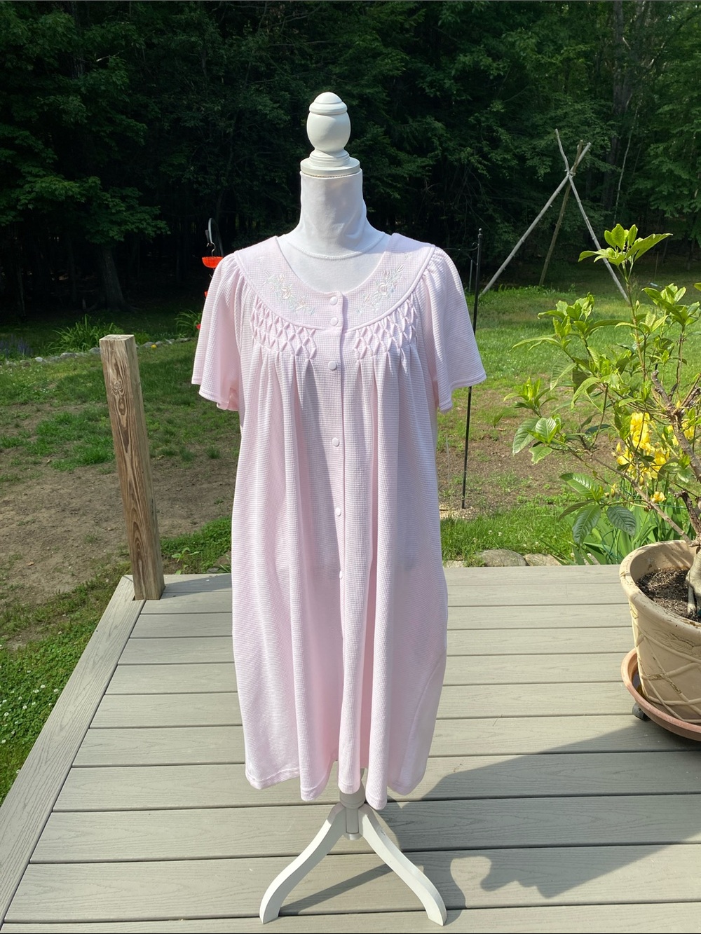 NWT Miss Elaine Pink Short-Sleeve Snap Front House Dress